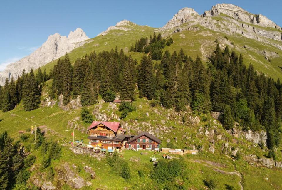 Готель Berggasthaus Tschingelhorn Штекельберг Екстер'єр фото